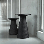 Круглый приставной столик из массива манго Piero Black Side Table варинант исполнения - 6 | Loft Concept в Воронеже