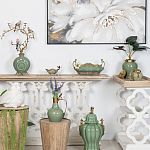 Кувшин зеленого цвета из фарфора с бронзовой крышкой и изогнутой ручкой Eden Garden porcelain and bronze варинант исполнения - 3 | Loft Concept в Воронеже