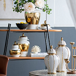 Ваза с золотыми полосами на белом фоне Chinoiserie Ceramics варинант исполнения - 4 | Loft Concept в Воронеже