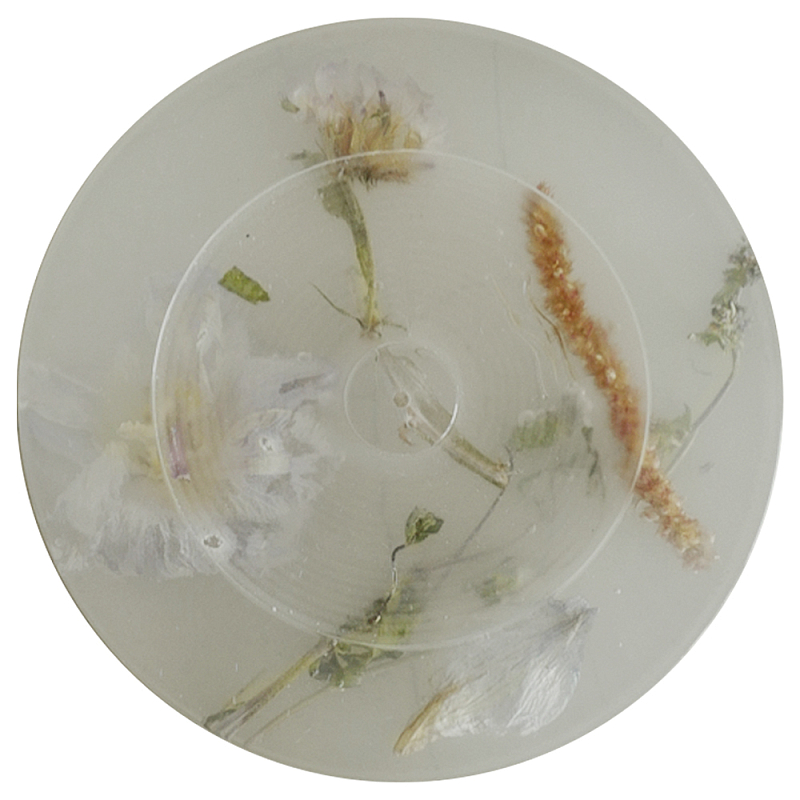 Круглая подставка под благовония из эпоксидной смолы с цветами белая Epoxy Resin Flowers Incense Stand White Белый Круглая подставка под благовония из эпоксидной смолы с цветами белая Epoxy Resin Flowers Incense Stand White Белый в Воронеже | Loft Concept