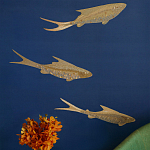Обои с вышивкой ручной работы Deco Fish Aurum colourway on Caribbean Sea slub silk варинант исполнения - 1 | Loft Concept в Воронеже