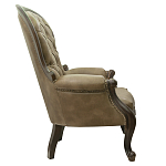 Кресло кожаное с мягкими подлокотниками на 4-х деревянных ножках Evelyn Classical Armchair варинант исполнения - 1 | Loft Concept в Воронеже