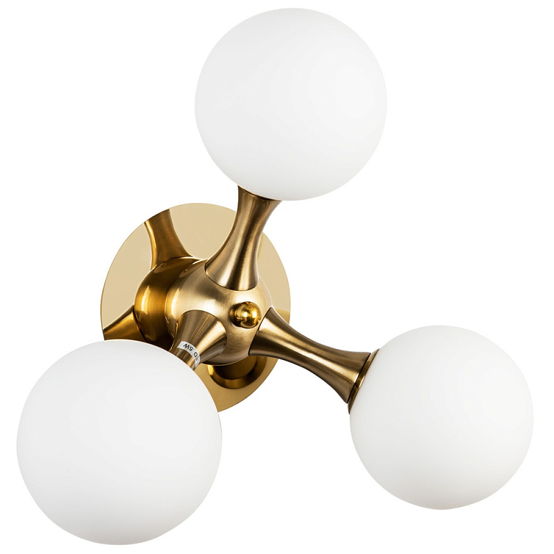 Бра с 3-мя плафонами из стеклянных шаров Pearls Suspension Brass Wall Lamp Латунь Белое матовое стекло Бра с 3-мя плафонами из стеклянных шаров Pearls Suspension Brass Wall Lamp Латунь Белое матовое стекло в Воронеже | Loft Concept