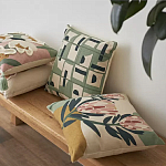 Подушка с цветочным принтом Blooming Elegance Lily варинант исполнения - 6 | Loft Concept в Воронеже