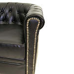 Кресло кожаное с мягкими подлокотниками на 4-х деревянных ножках Logan Leather Armchair black 2 варинант исполнения - 2 | Loft Concept в Воронеже