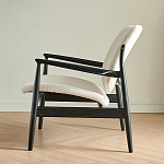 Кресло с каркасом и ножками из древесины и мягкими сиденьем и спинкой Venice варинант исполнения - 4 | Loft Concept в Воронеже