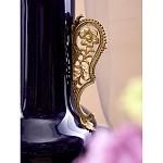 Ваза темно-синяя фарфоровая с бронзовыми ручками и ножками Eden Garden варинант исполнения - 5 | Loft Concept в Воронеже