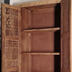 Этнический шкаф с орнаментом резьба из дерева Indian Antique Furniture варинант исполнения - 2 | Loft Concept в Воронеже
