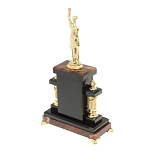 Часы настольные бронзовые из натурального камня Яшма с декором в виде Фемиды Themis Stone Clock варинант исполнения - 4 | Loft Concept в Воронеже