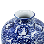 Ваза из фарфора сине-белого цвета Blue & White Ornament  варинант исполнения - 2 | Loft Concept в Воронеже