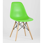 Пластиковый стул на ножках из массива бука Eames Light Green варинант исполнения - 1 | Loft Concept в Воронеже