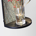 Настенный светильник зеленого цвета с черной рамкой овальной формы с полкой Herbarium  варинант исполнения - 3 | Loft Concept в Воронеже