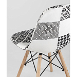 Пластиковый стул на ножках из массива бука Eames Черно-Белый Пэчворк варинант исполнения - 3 | Loft Concept в Воронеже