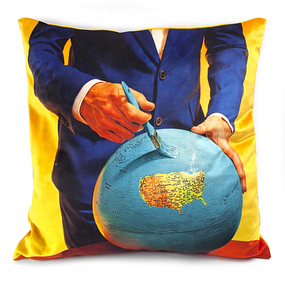 Подушка Seletti Cushion Globe Design Toiletpaper Подушка Seletti Cushion Globe Design Toiletpaper